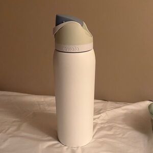 Owala Water Bottle
